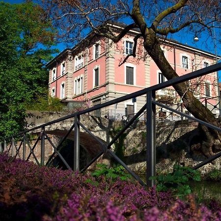 Trilocale In Villa Signorile Milaan Buitenkant foto