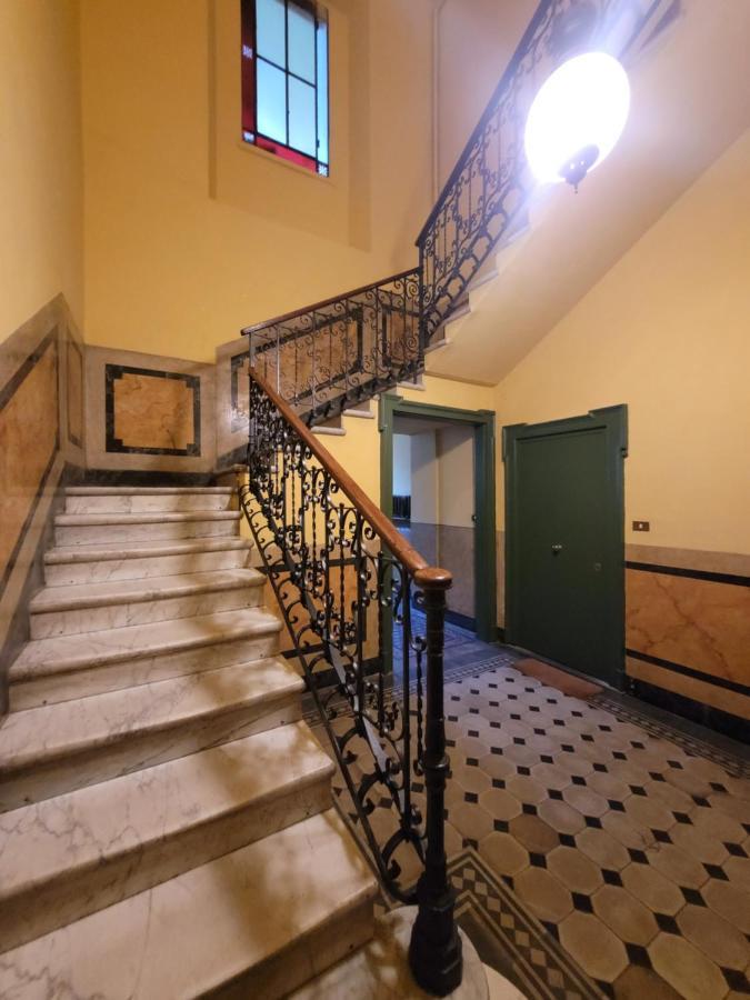 Trilocale In Villa Signorile Milaan Buitenkant foto